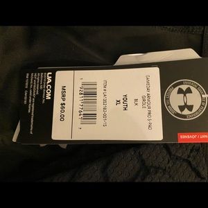 Black youth XL Gameday Armour 5 pad girdle new with tags.